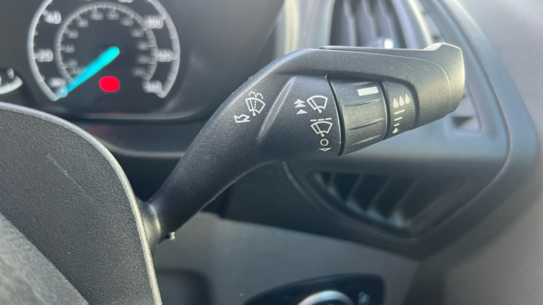 Ford Transit Connect 240 L2 Diesel 1.5 EcoBlue 100ps Leader D/Cab Van